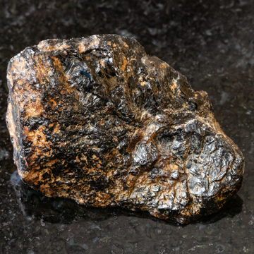 Cassiterite: The Tin Ore Behind Technology and Gemstone Jewellery