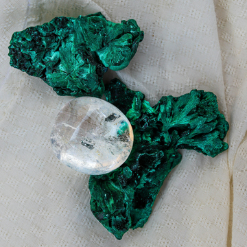 What Crystals Should Not Be Together: Conflicting Crystal Combinations Explained