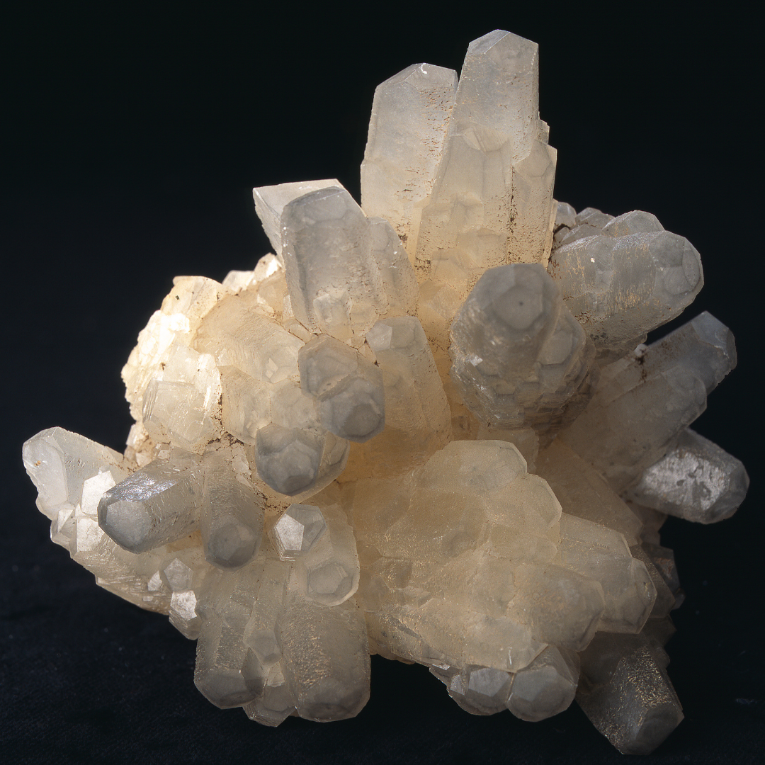 Calcite: Meaning, Healing Properties, and Everyday Benefits