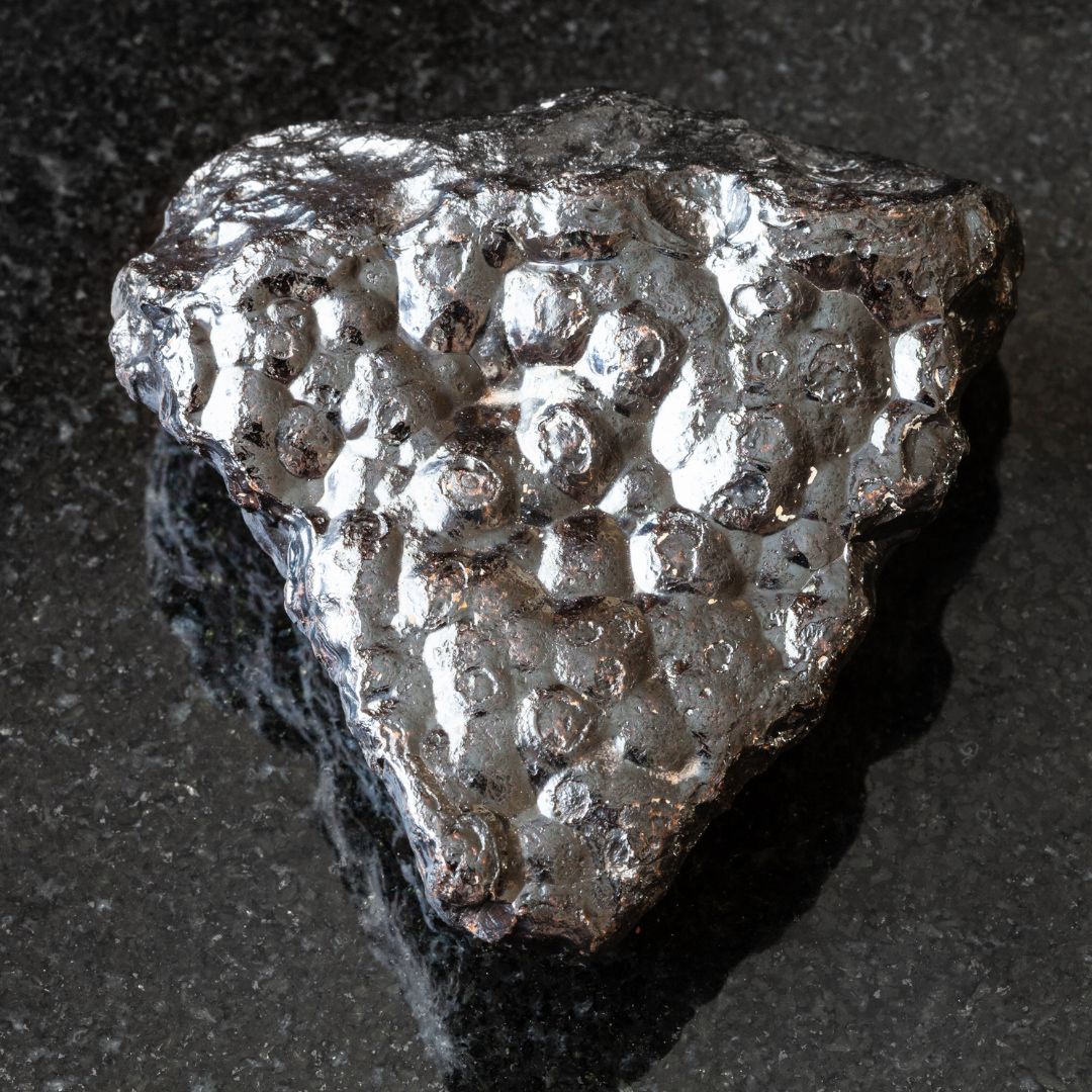 Hematite Benefits: The Ultimate Guide to Meaning, Uses, and Healing Properties