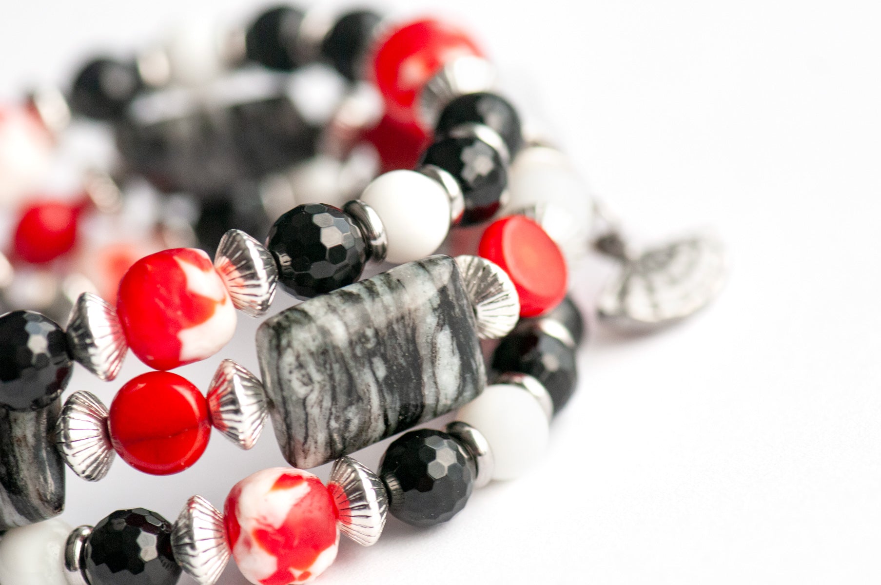 Voyage to Andalusia bracelet set with onyx, agate, jasper, and recycled glass beads. Handmade in Canada