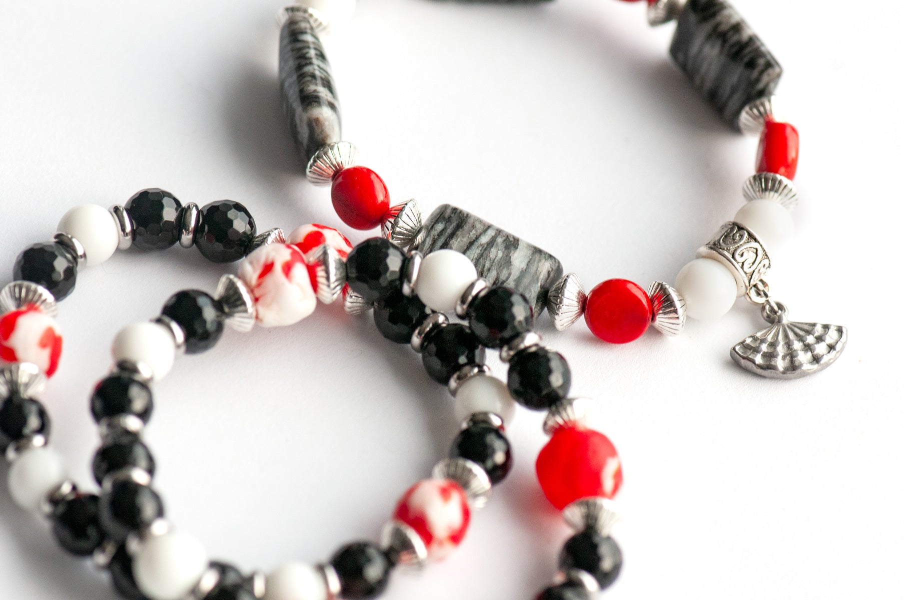 Voyage to Andalusia bracelet set with onyx, agate, jasper, and recycled glass beads. Handmade in Canada