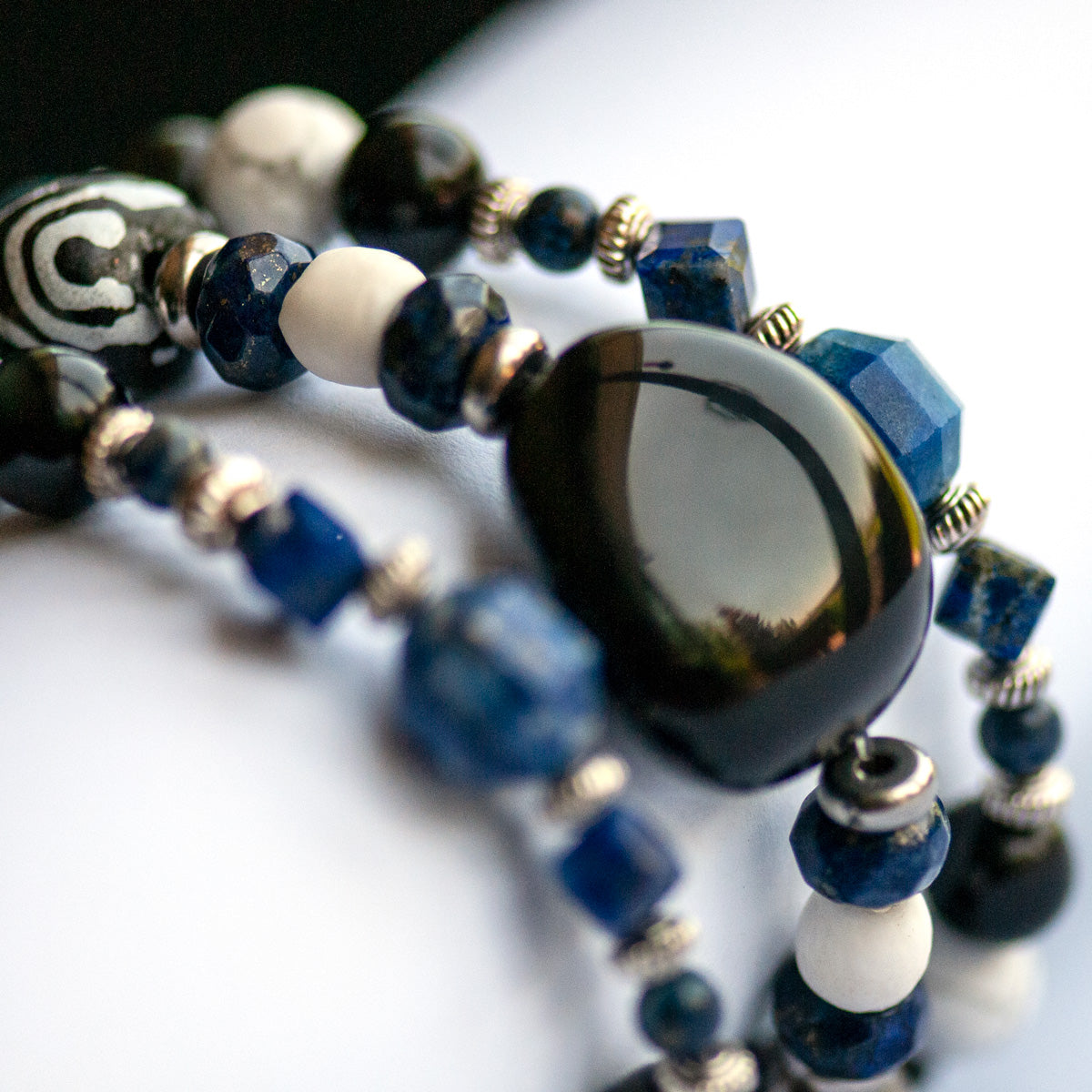 Rainbow Obsidian and Lapis Lazuli bracelet for protection handmade in Canada
