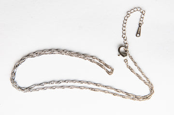 18" Platinum-Plated Alloy Twisted Chain with extender