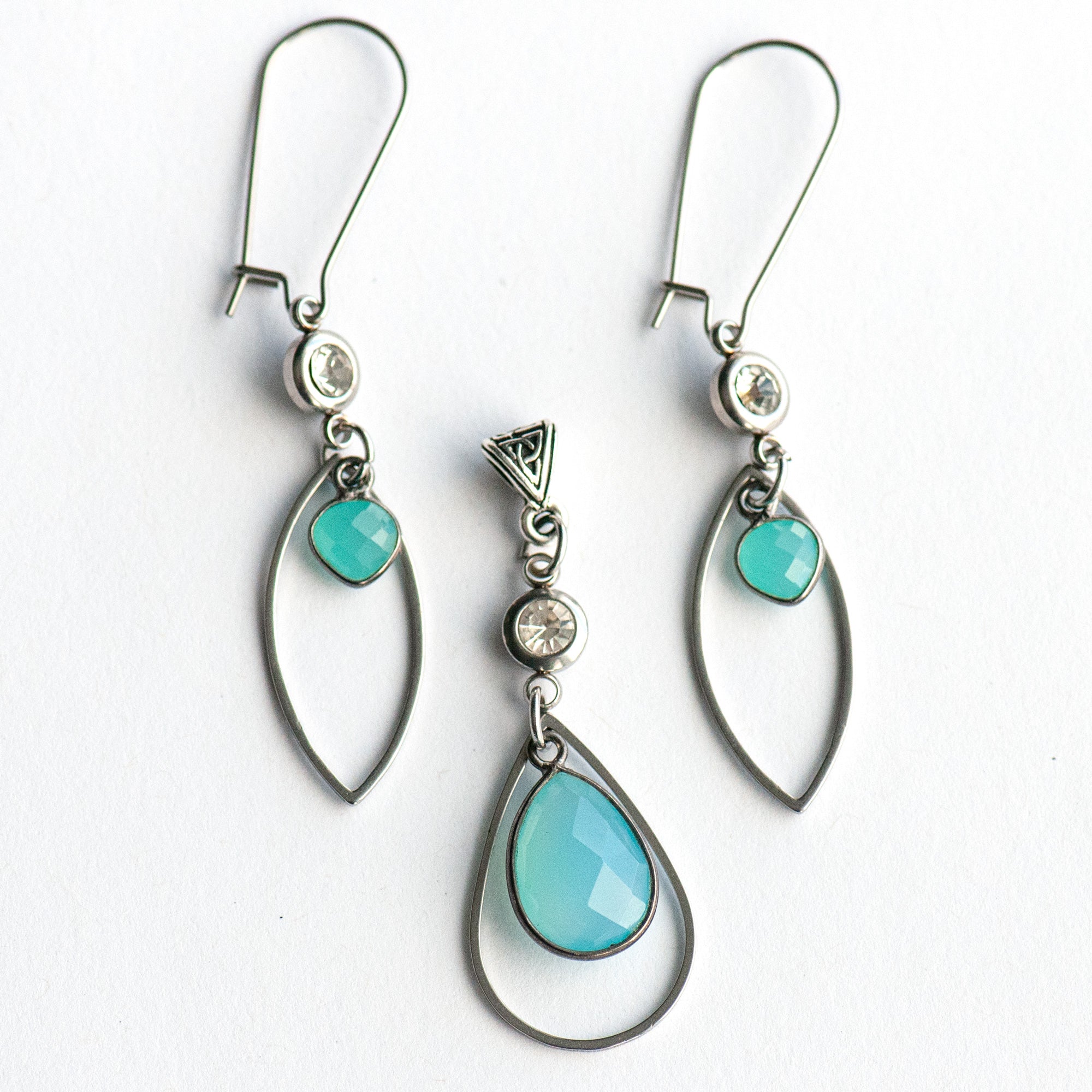 Tidal Lynx - Blue Chalcedony Teardrop Pendant