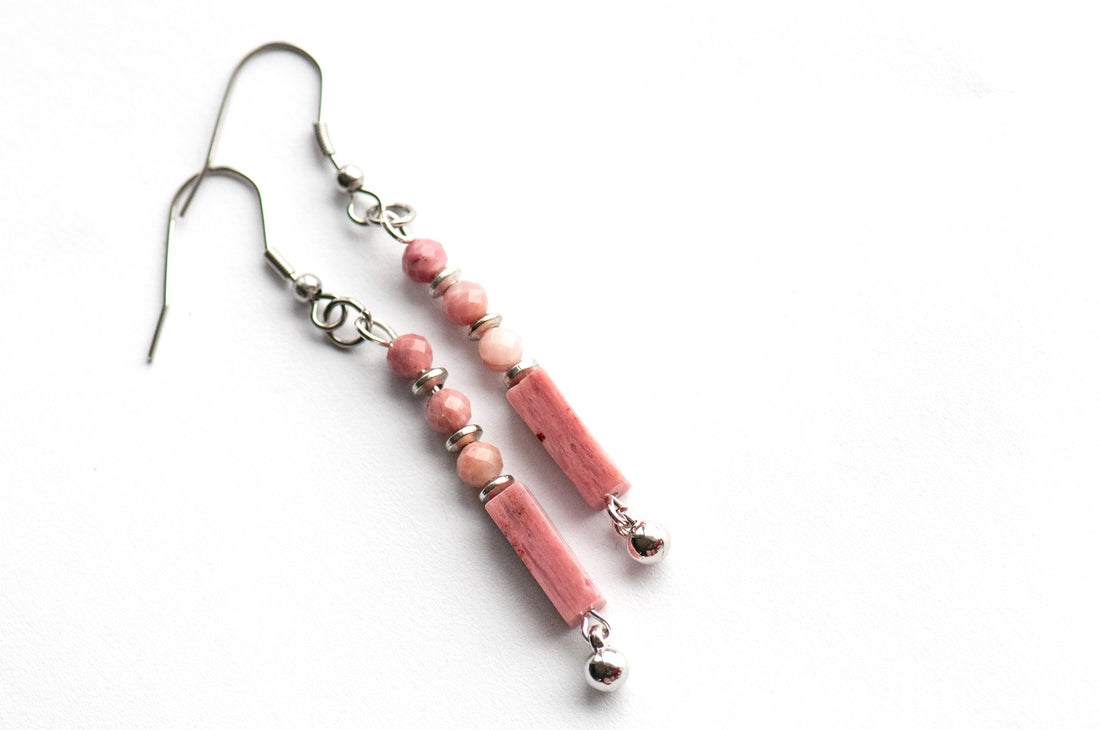 These delicate Rhodonite earrings feature ombré pink tones, micro-faceted beads, and silver accents. They are lightweight, elegant, and perfect for everyday wear.