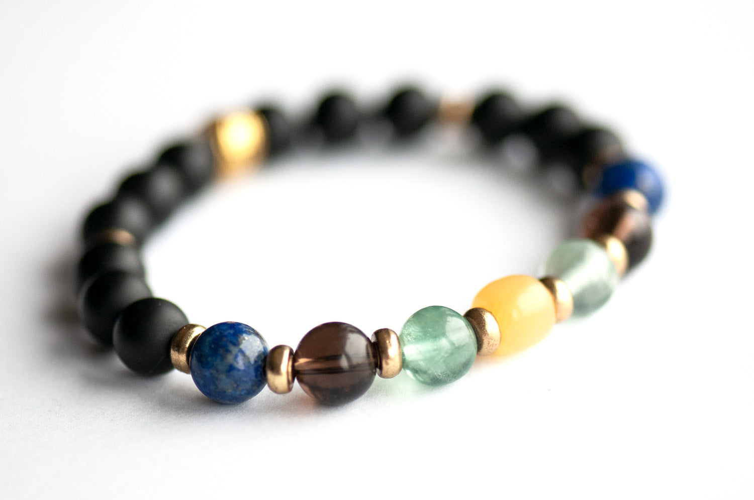 Crystal bracelet for concentration with Lapis Lazuli and Smoky Quartz
