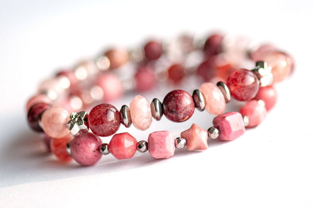 Carnation - January Birth Flower Bracelet Set
