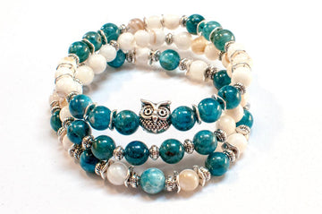 Apatite gemstone bracelet with freshwater shell beads. 